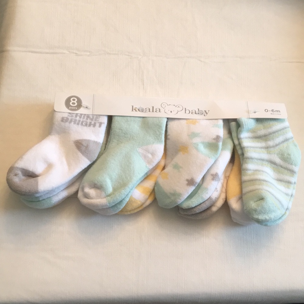 Gender neutral baby socks set of 8